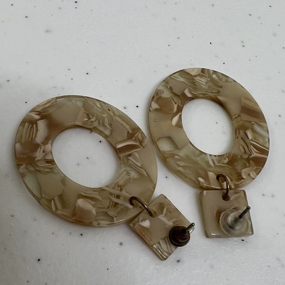 Beige Acrylic Earrings Resin Marbled Tan Geometric Statement Dangle Pierced Used - Picture 4 of 5